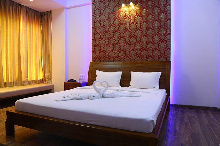 Sia Resort Alībāg Εξωτερικό φωτογραφία