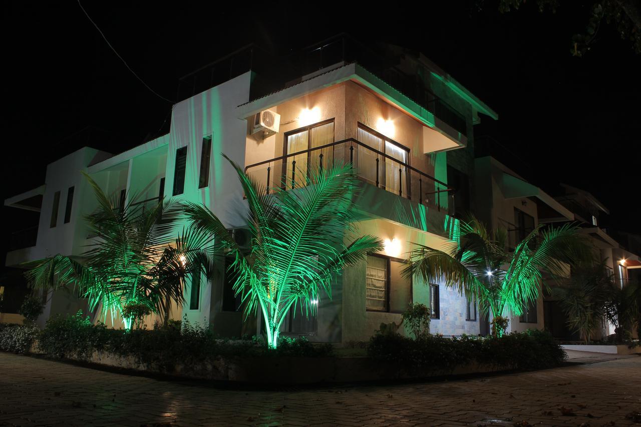 Sia Resort Alībāg Εξωτερικό φωτογραφία